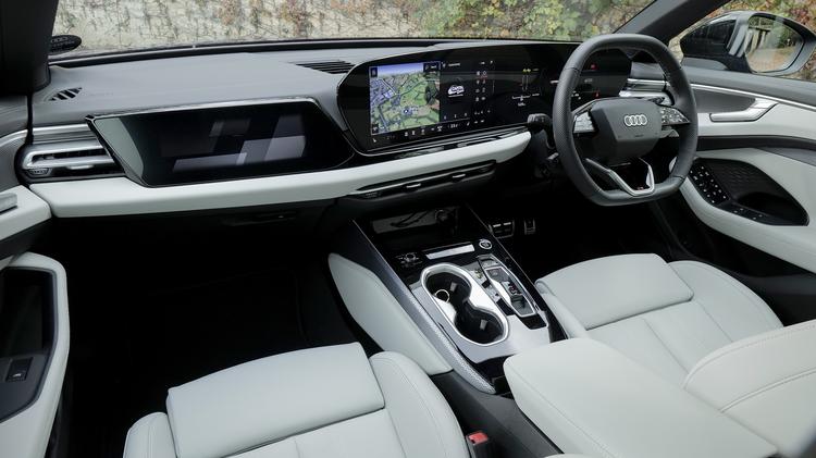 AUDI A6 AVANT 2.0 TFSI 204 Sport 5dr S Tronic